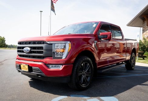 Used 2022 Ford F150 Lariat w/ Max Trailer Tow Package image 18