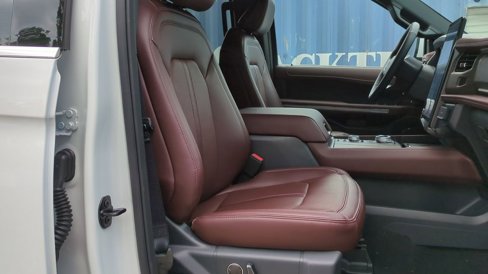Used 2024 Ford Expedition Max Limited image 20