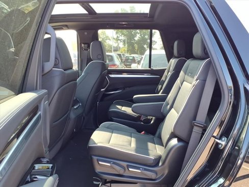 New 2026 Cadillac Escalade Luxury w/ LPO, Floor Liner Package image 8
