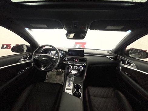 Used 2022 Genesis G70 3.3T image 43