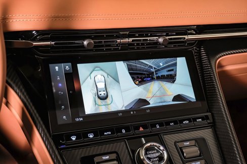 New 2025 Aston Martin DB12 Convertible image 30