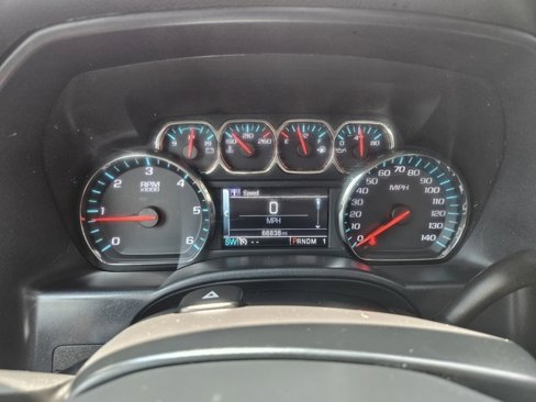 Used 2015 Chevrolet Silverado 2500 LT w/ LT Convenience Package image 20