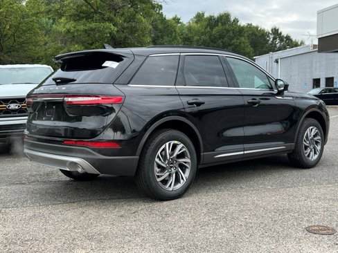 New 2026 Lincoln Corsair Premiere image 4
