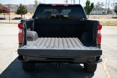 Used 2023 Chevrolet Silverado 1500 Custom Trail Boss w/ LPO, Dark Essentials Package image 15