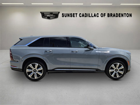 New 2026 Cadillac Escalade IQ Luxury 1 image 8