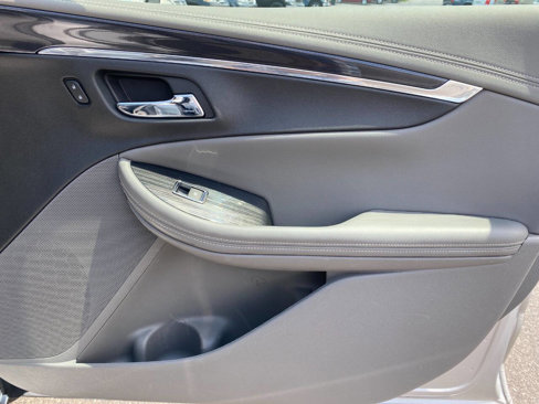 Used 2018 Chevrolet Impala LS image 30