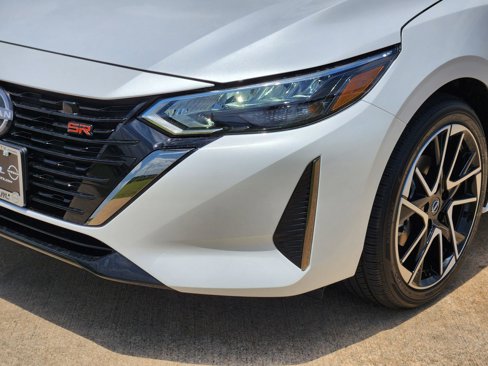 New 2025 Nissan Sentra SR w/ SR Premium Package image 6