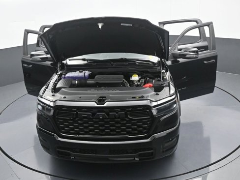New 2025 RAM 1500 4x4 Crew Cab image 67