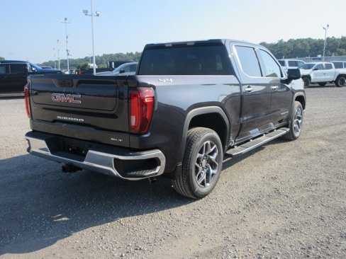 New 2026 GMC Sierra 1500 SLT w/ SLT Premium Package image 4