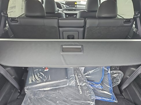 New 2025 Mitsubishi Outlander SE image 34
