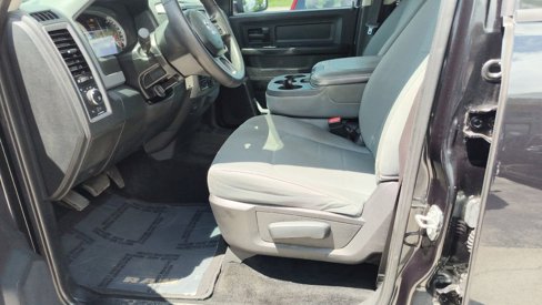 Used 2015 RAM 1500 Express image 9