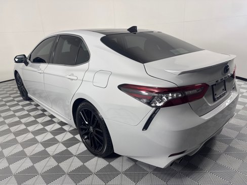 Used 2023 Toyota Camry XSE image 7