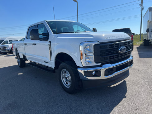 New 2026 Ford F350 XL image 3
