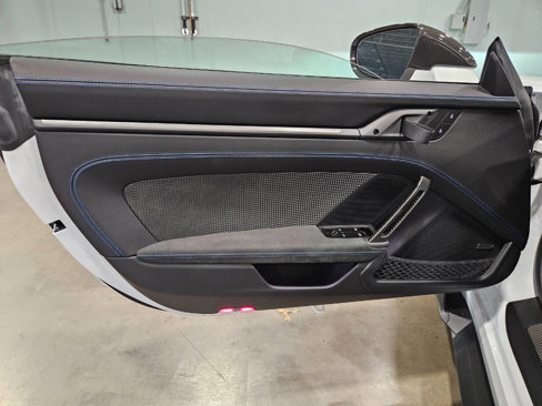 Used 2025 Porsche 911 GT3 RS image 33
