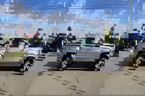 New 2025 Toyota Tacoma SR5 image 9