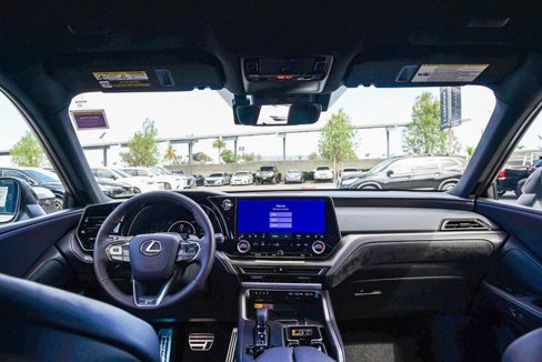 New 2026 Lexus TX 500h AWD image 16