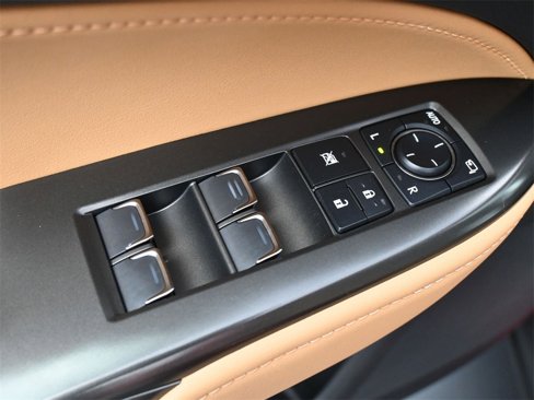Used 2024 Lexus NX 250 FWD w/ Premium Package image 4
