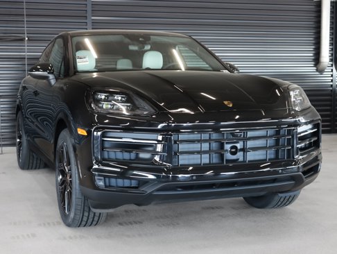 New 2025 Porsche Cayenne S image 6