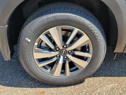 New 2025 Nissan Pathfinder SL w/ Cargo Package image 5