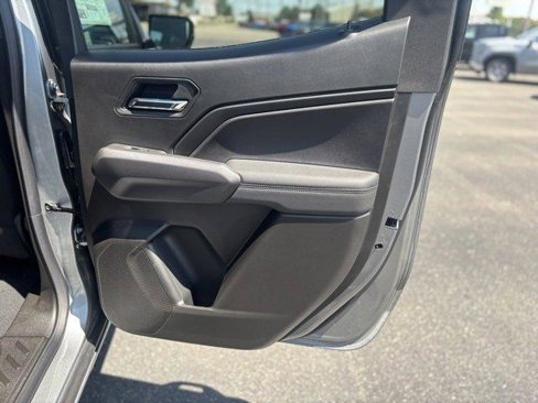 New 2025 GMC Canyon Elevation image 15