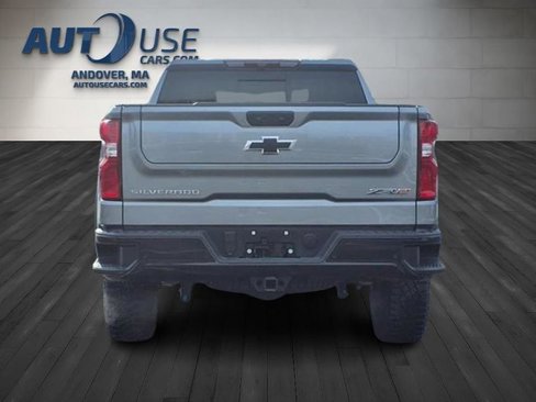 Used 2023 Chevrolet Silverado 1500 ZR2 image 9