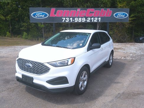 Used 2023 Ford Edge SE image 2