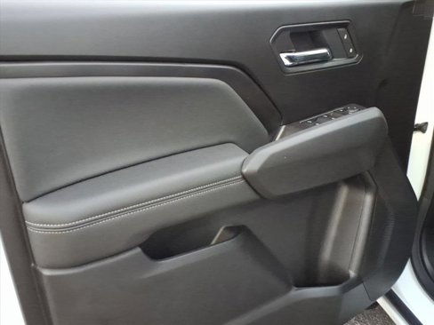 New 2026 Chevrolet Colorado LT image 14