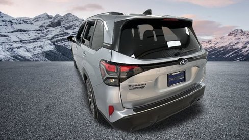 New 2025 Subaru Forester Touring image 5