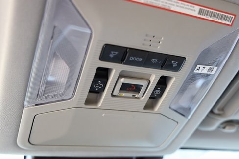 New 2025 Toyota RAV4 Limited image 26