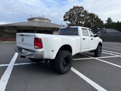 Used 2015 RAM 3500 Tradesman w/ Chrome Appearance Group image 4