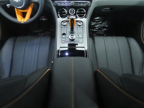 New 2025 Bentley Continental GT image 17