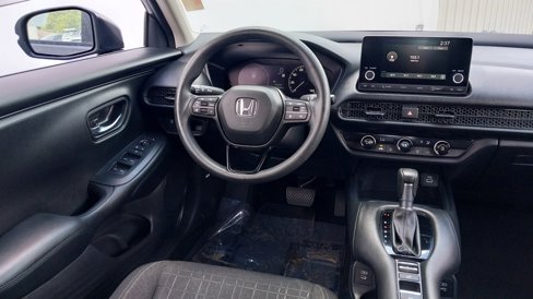 Used 2025 Honda HR-V LX image 13