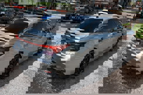 Used 2022 Toyota Avalon XSE image 16