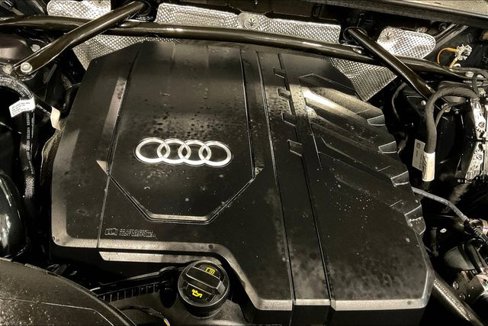 Certified 2025 Audi Q5 2.0T Premium image 31