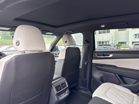 New 2025 Volkswagen Atlas Cross Sport SEL Premium R-Line image 7