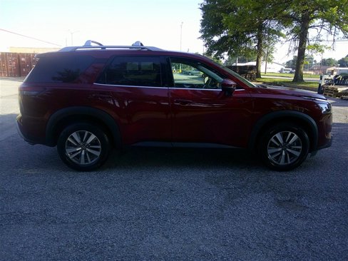 Used 2023 Nissan Pathfinder SL image 6