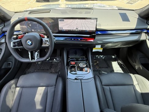 New 2026 BMW M5 w/ Executive Package image 27