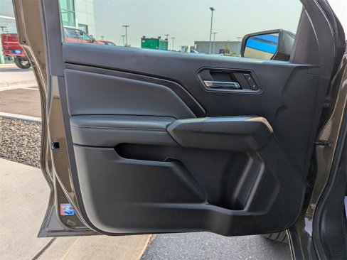 Certified 2023 Chevrolet Colorado LT w/ LT Convenience Package III image 10