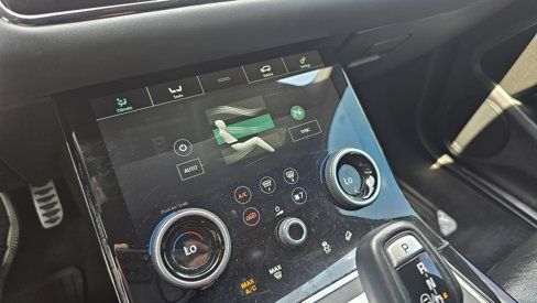 Used 2020 Land Rover Range Rover Evoque R-Dynamic SE image 37
