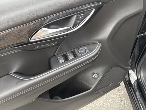Used 2023 Buick Envision Essence w/ Sport Touring Package image 8
