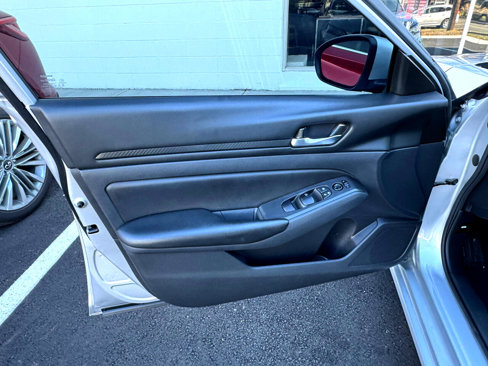 Used 2022 Nissan Altima 2.5 S image 23