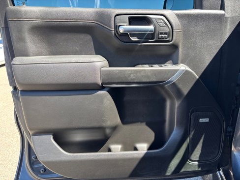 Used 2022 GMC Sierra 1500 AT4 image 8