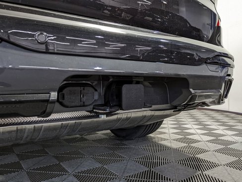 New 2026 BMW X7 M60i image 8