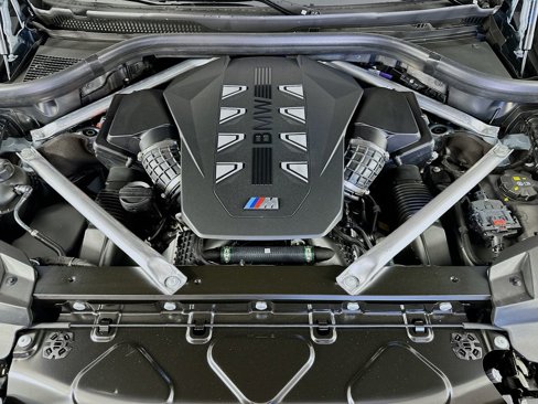 New 2026 BMW X7 M60i w/ Executive Package image 39