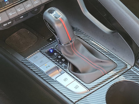 Certified 2024 Hyundai Elantra Limited image 11
