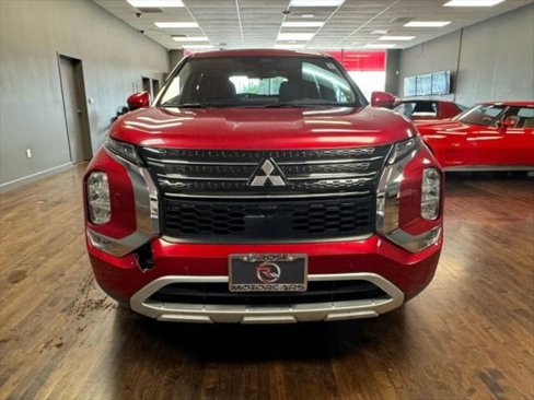 Used 2023 Mitsubishi Outlander SE image 7