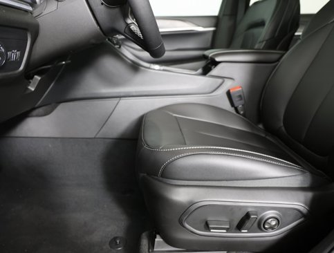 New 2025 Jeep Grand Cherokee L Limited image 13