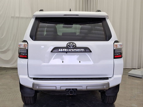 Certified 2024 Toyota 4Runner TRD Off-Road Premium image 23