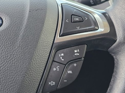 Used 2024 Ford Edge Titanium image 31