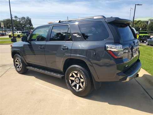Used 2024 Toyota 4Runner TRD Off-Road Premium image 3